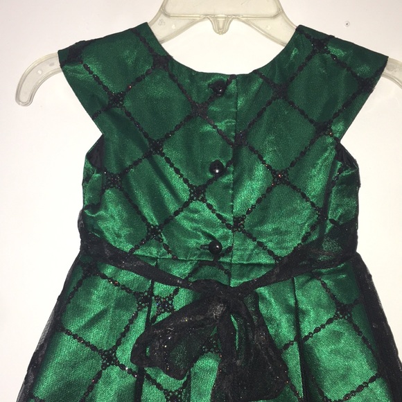 SOLD ON VINTED—Girls Jona Michelle Green and Black Holiday Dress Size 3T - Picture 5 of 6